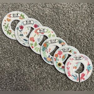 Floral closet size-organizers